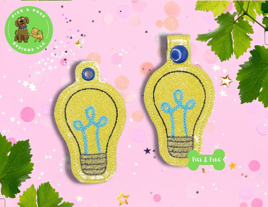 In the Hoop Embroidery Project Cute Light Bulb  Snap Tab and Eyelet Key Fob / Gift Tag / Digital File / Instant DOWNLOAD / ITHPick and Poke Designs